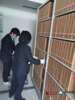 萊蕪區(qū)行政審批服務(wù)局 以科學(xué)化檔案管理為引擎，助推企業(yè)開(kāi)辦駛?cè)氡憬菘燔嚨?></a></div>
<div   id=